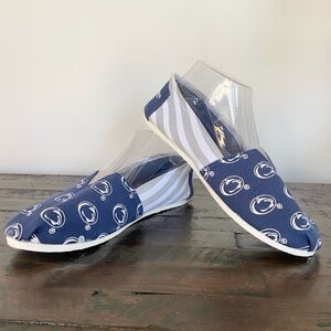 FOCO Penn State Nittany Lions Women’s Stripe Canvas Shoe NEW Size Medium 7-8